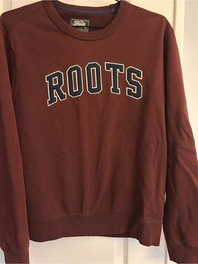 Roots Women's Crewneck Sweatshirt in Burgundy with Navy Logo